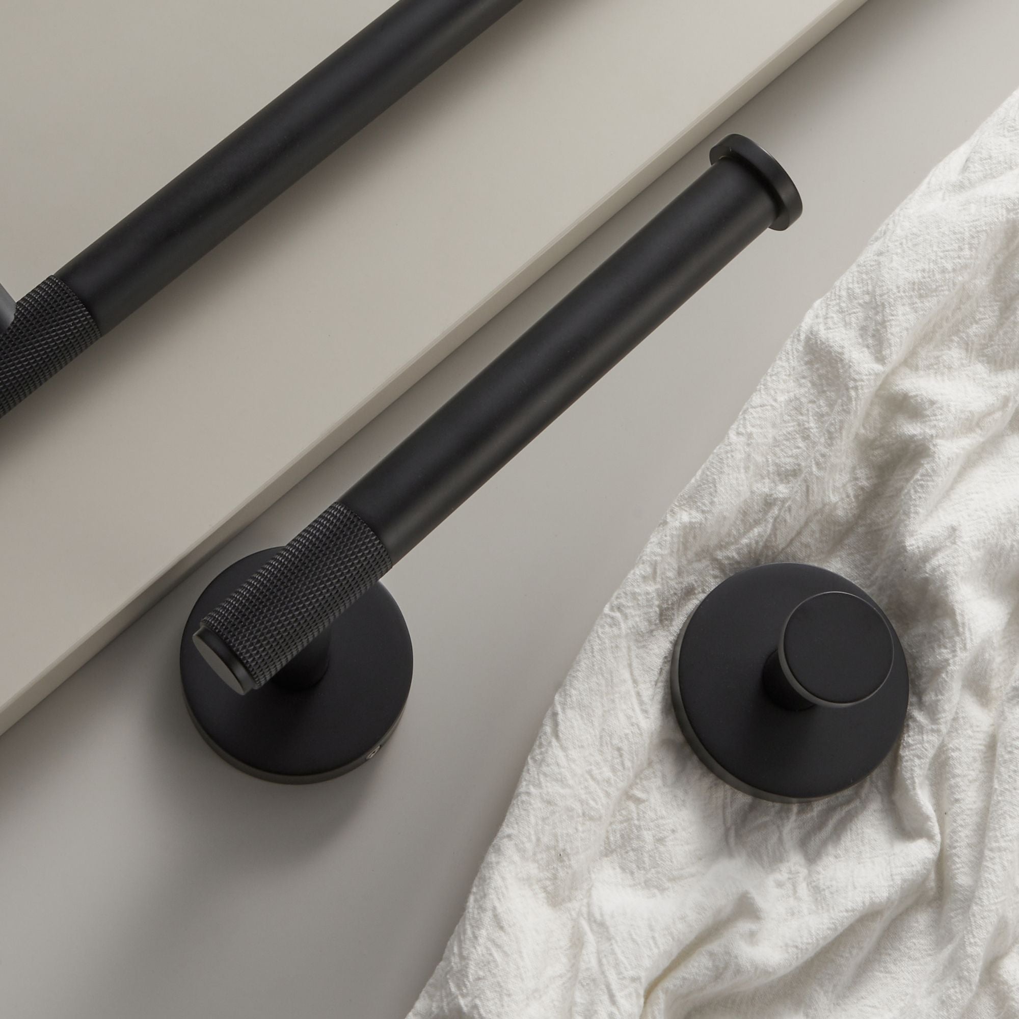 Toiletrulleholder BA01-HD160 | Sort