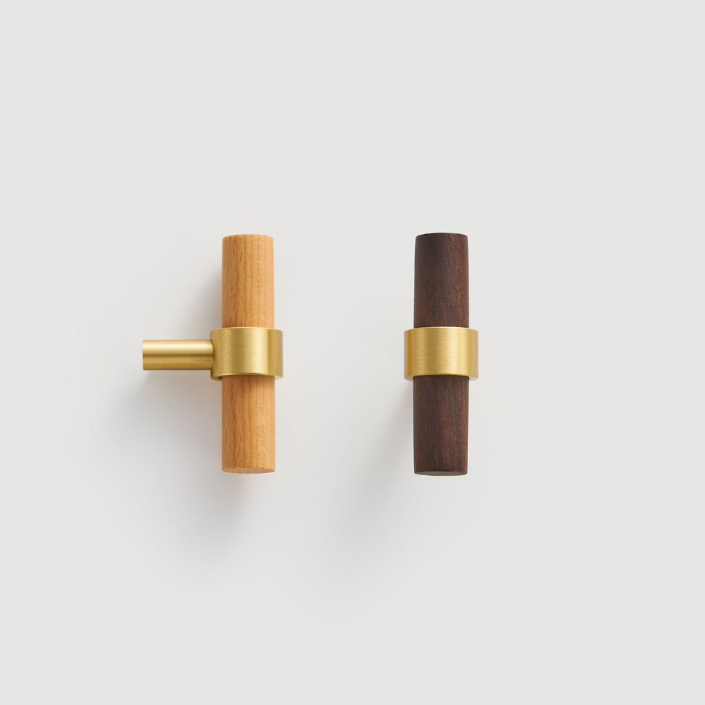 Barra a T CH025W | Noce + Ottone