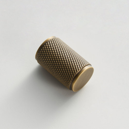 Knopf CH035 | Gerändelt | Antik Messing