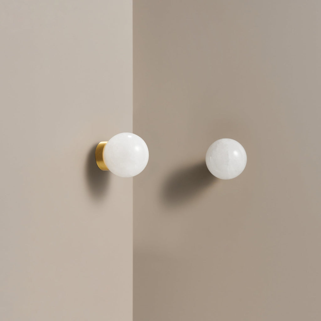 Knopp ch067 i vit sten