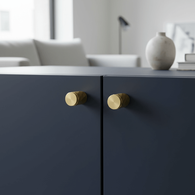Knob 3117 | Diamond | Brass
