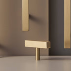 T-bar CH012 | Kvadrat | Mässing