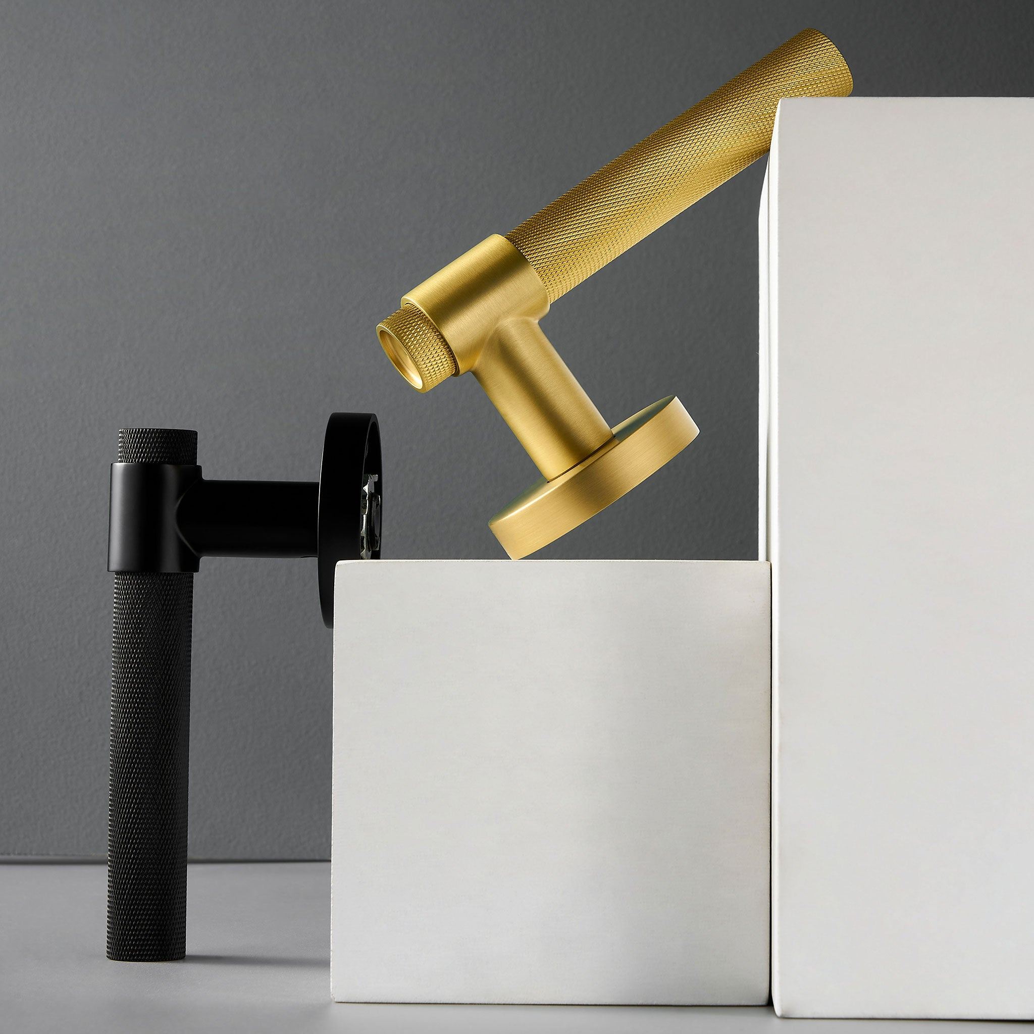 Matt Svart - Dooroom